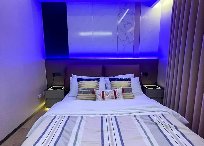 Bayshore 9g 4br * Manila